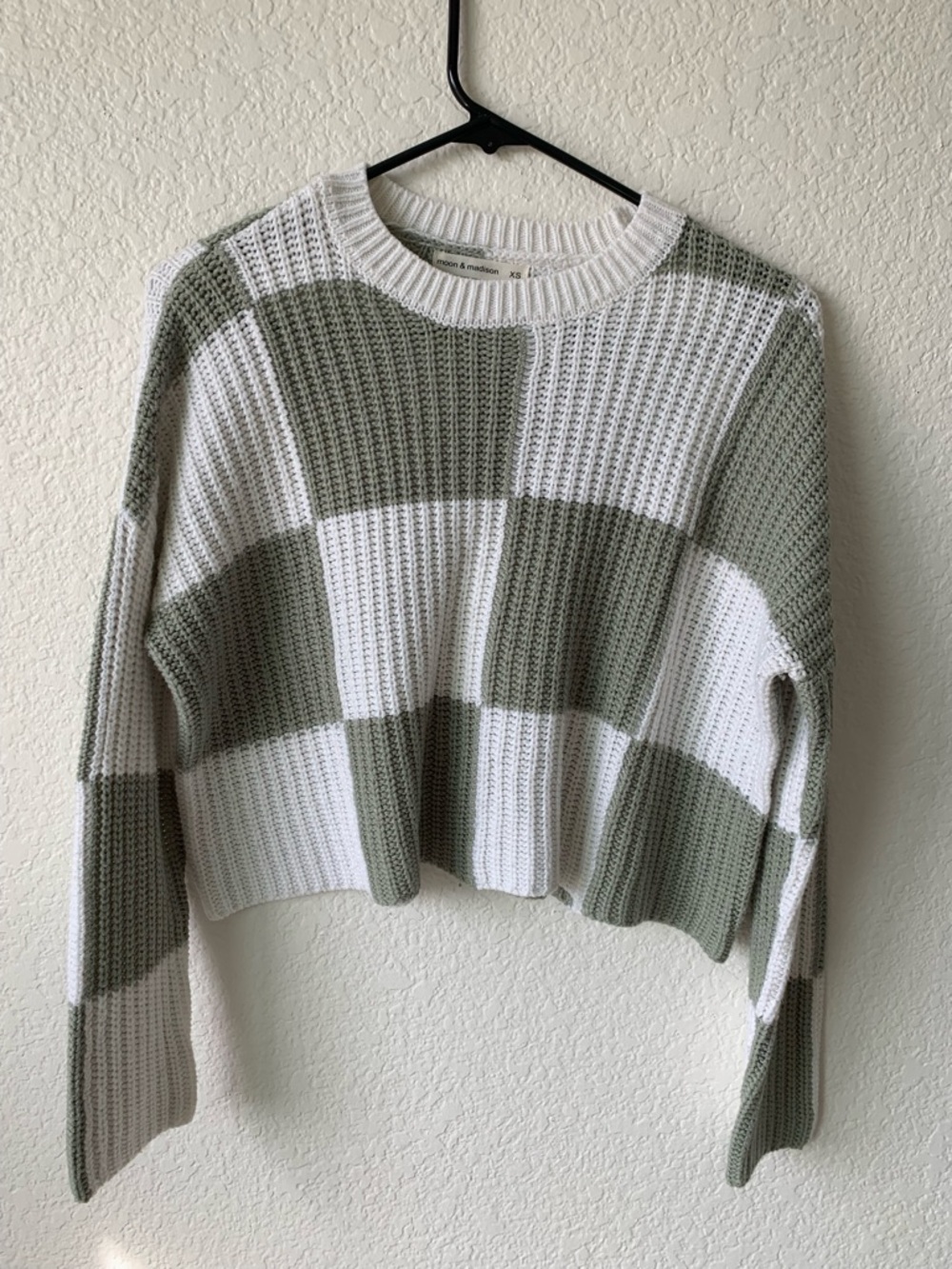 Chunky Checkered Cropped Knit Sweater - Sage Green & White